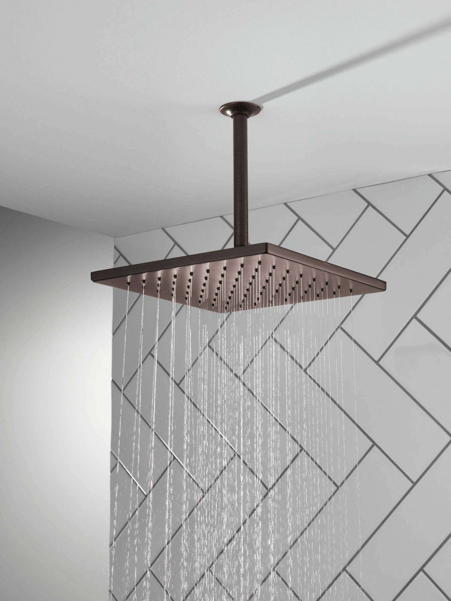 52159-RB Металлическая душевая лейка Raincan с одинарной настройкой Delta Faucet Universal Showering Венецианская бронза  - Вид №1