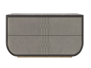 Деревянный комод