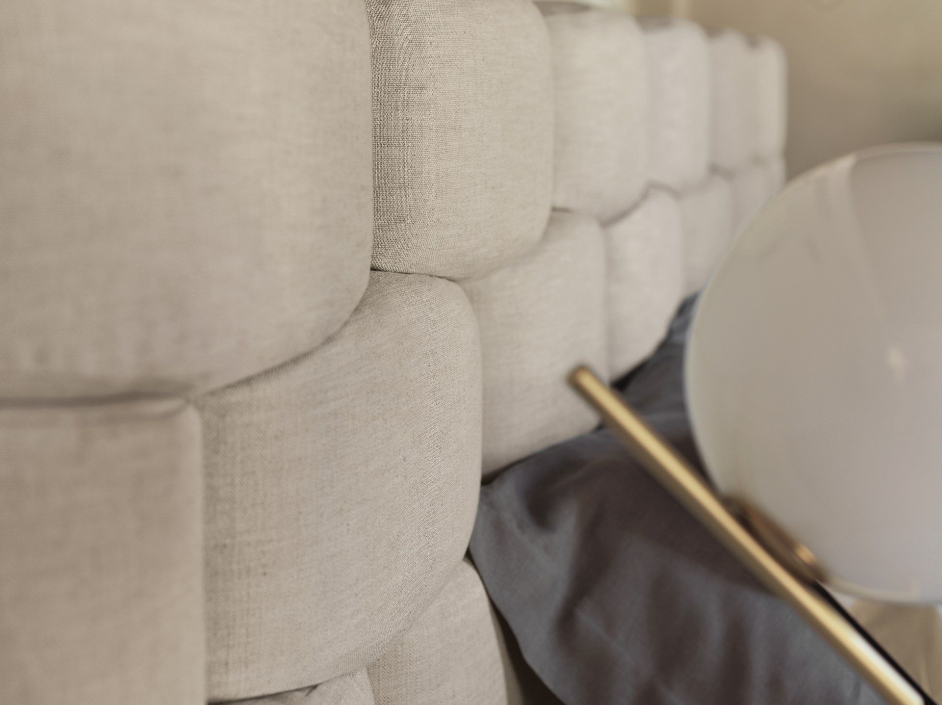 Двуспальная кровать с мягким изголовьем Flou MAJAL ARCH-00086376 - Вид №5