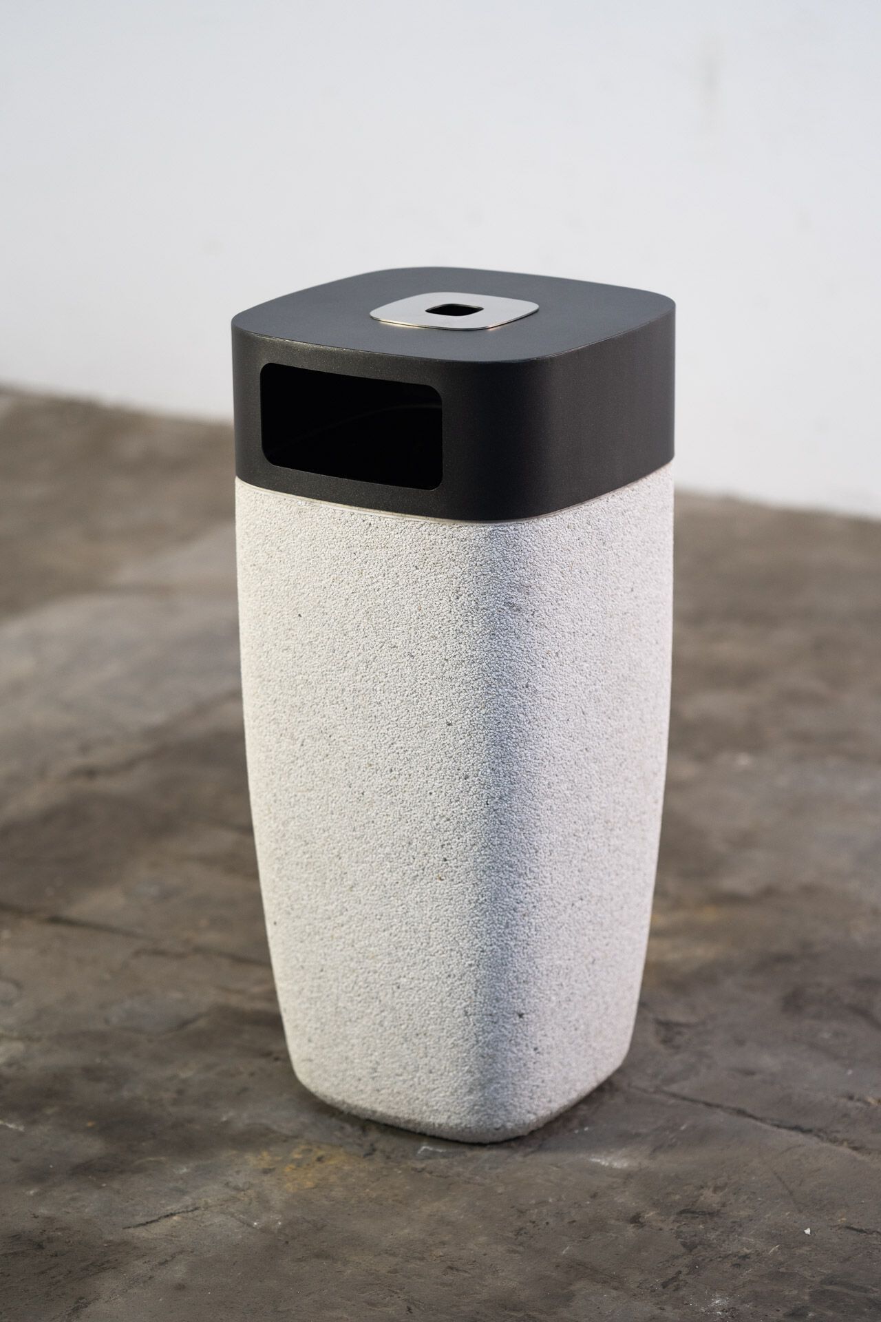 Наружные бетонные стойки для мусора Kremen ARCH-00113392 - Вид №16