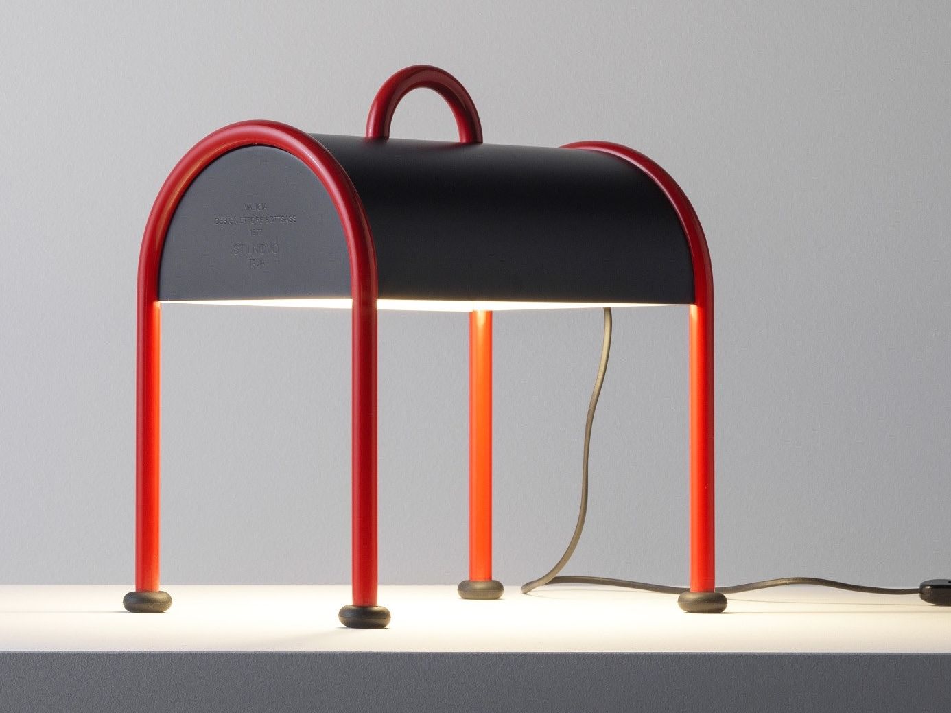 Металлическая настольная лампа Stilnovo чемодан ARCH-00047885 - Вид №1