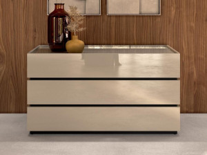 Двустворчатый комод