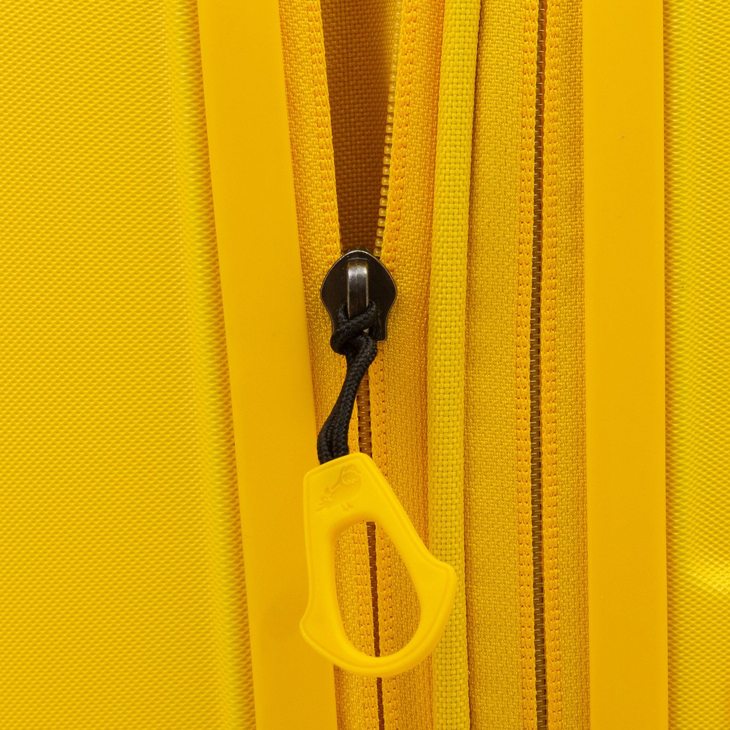 SZV34-05J Чемодан SZV34 Expandable Small Trolley Mandarina Duck Logoduck+  - Вид №6