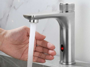 Однорычажный напольный инфракрасный смеситель для раковины