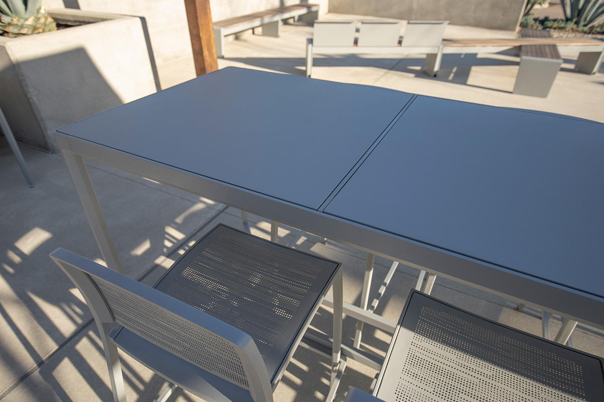 FSRT125 Барный стол Avivo  Forms-surfaces  - Вид №3