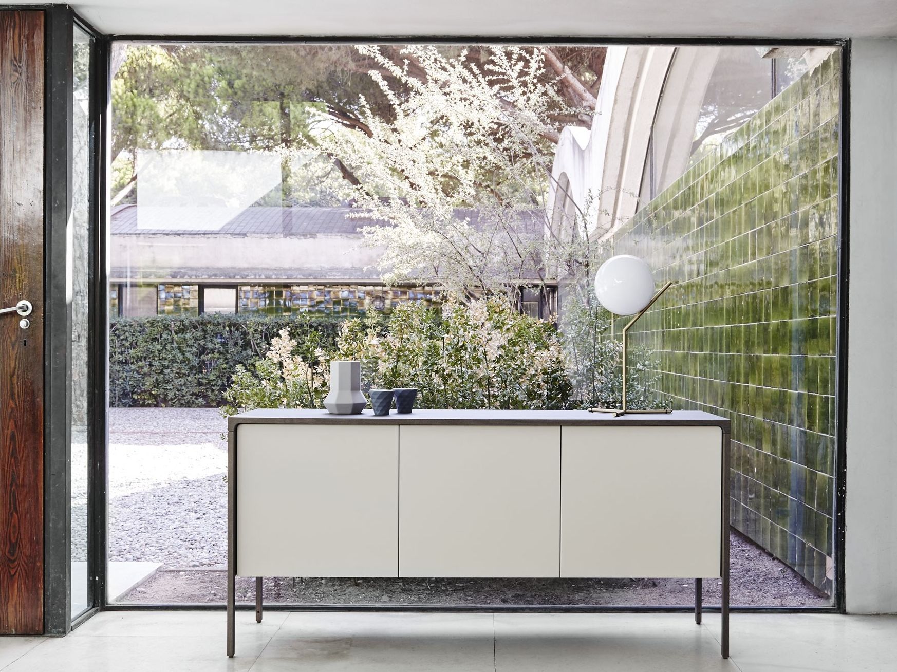 Деревянный шкаф с распашными дверями Punt Tactile ARCH-00143077 - Вид №3