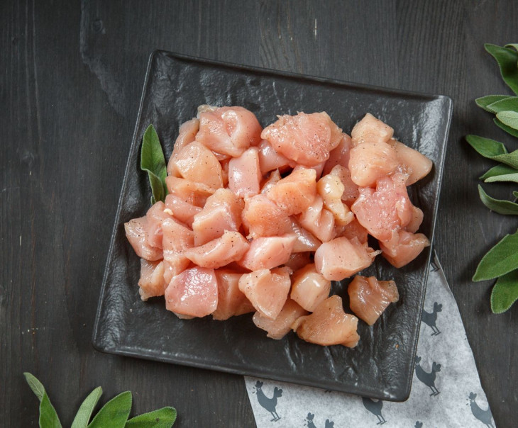 9333 Гуляш из курицы в специях Вкусляндия 