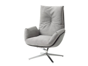 Тканевое кресло с подставкой для ног