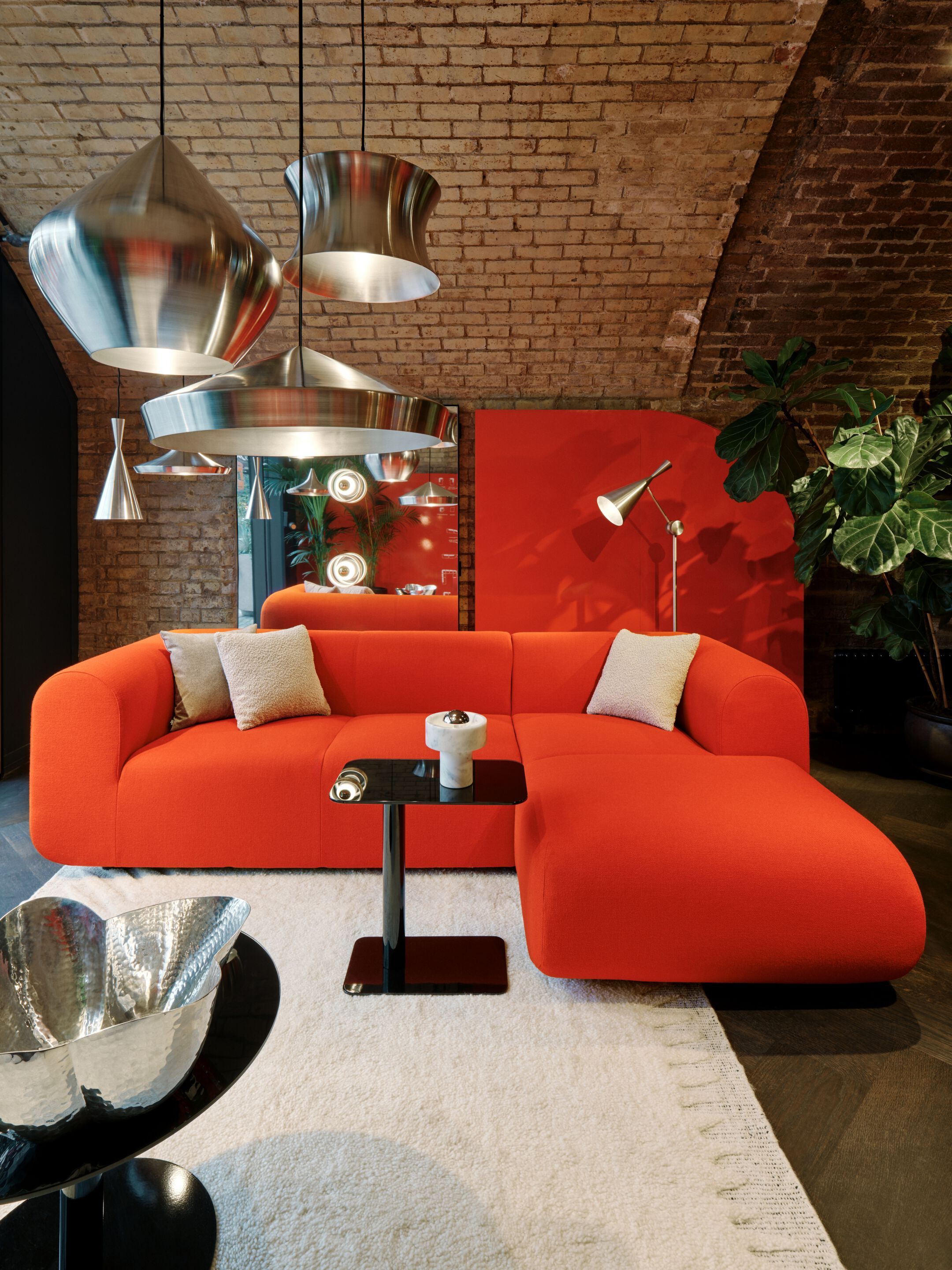 Алюминиевый светодиодный подвесной светильник Tom Dixon Unbeaten ARCH-00000217 - Вид №4