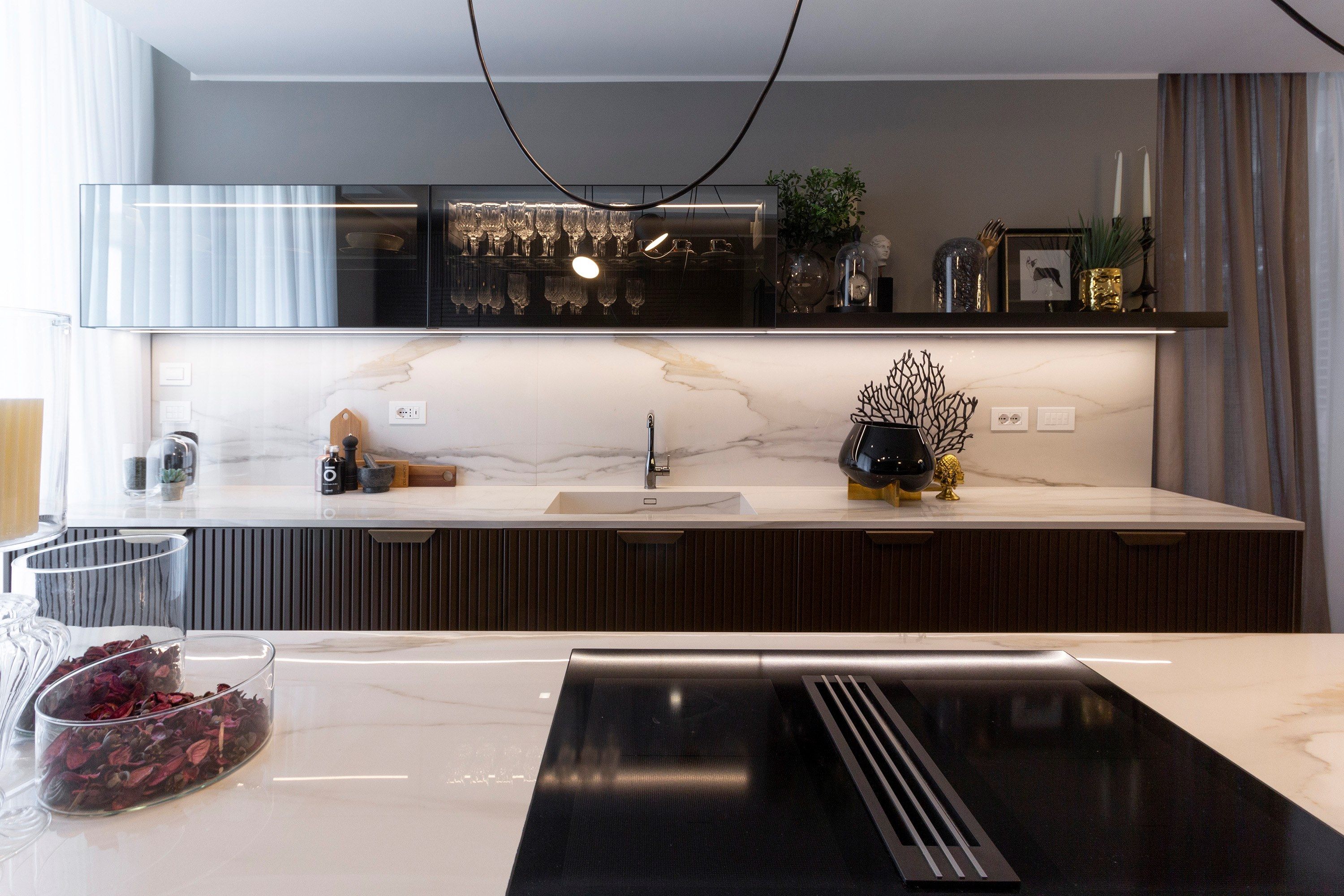 Двусторонняя линейная кухня с центральным островом TM Italia Cucine Miuccia ARCH-00032598 - Вид №4