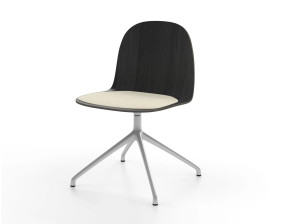 Вращающееся кресло с мягким сиденьем