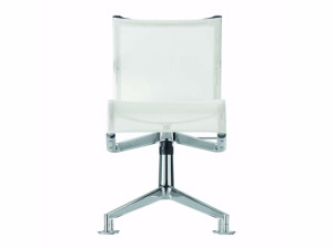 Сетчатое вращающееся офисное кресло