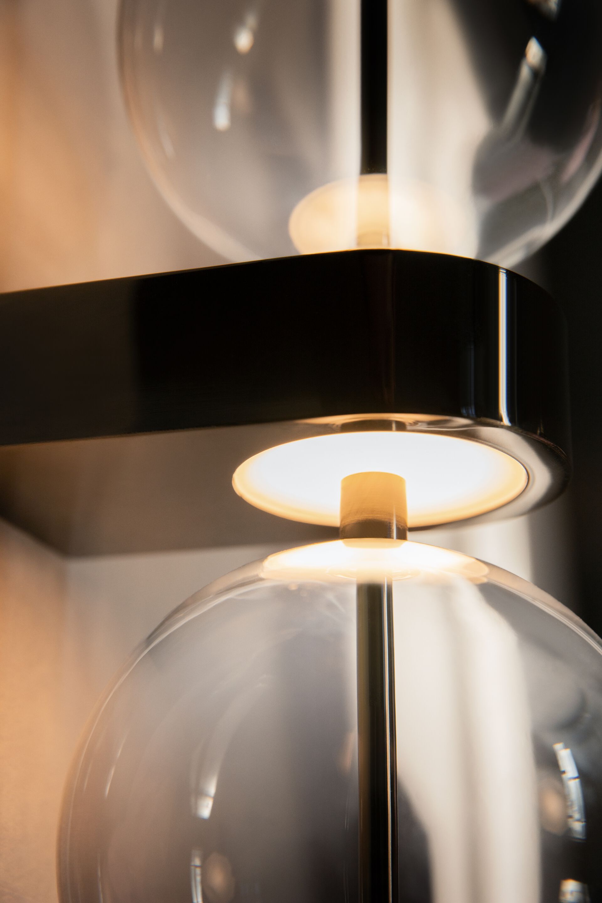 Стеклянный светодиодный настенный светильник Maytoni DOUBLE MOON ARCH-00046054 - Вид №5