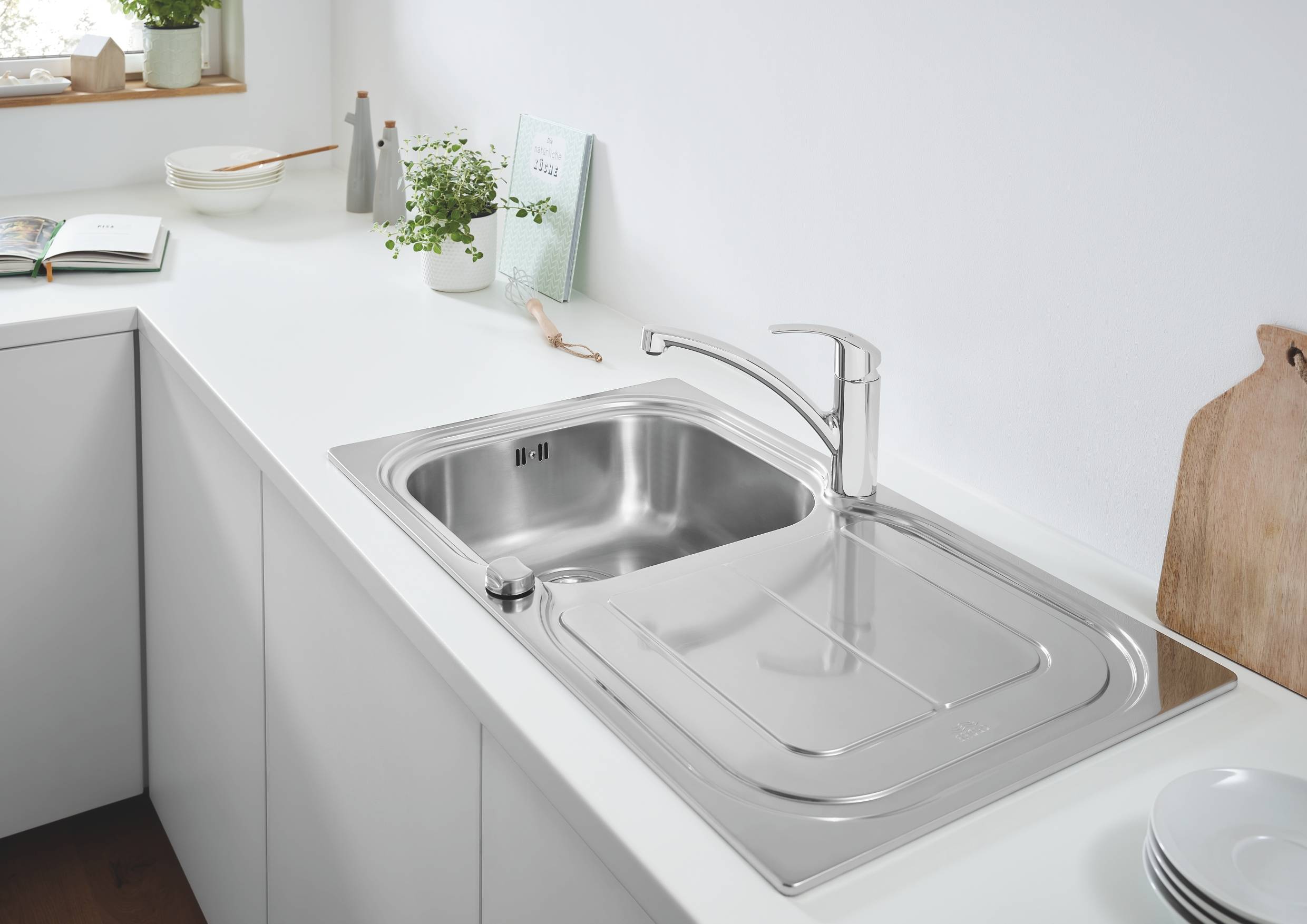 31563SD0 Накладная раковина под столешницу  овальная Grohe K300 - Вид №2