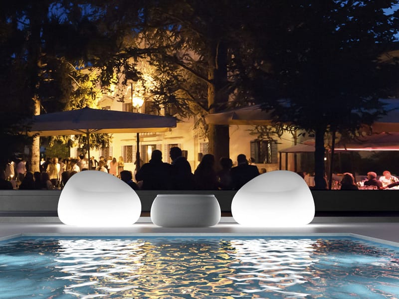 Светящееся кресло из полиэтилена PLUST Gumball ARCH-00060410 - Вид №1