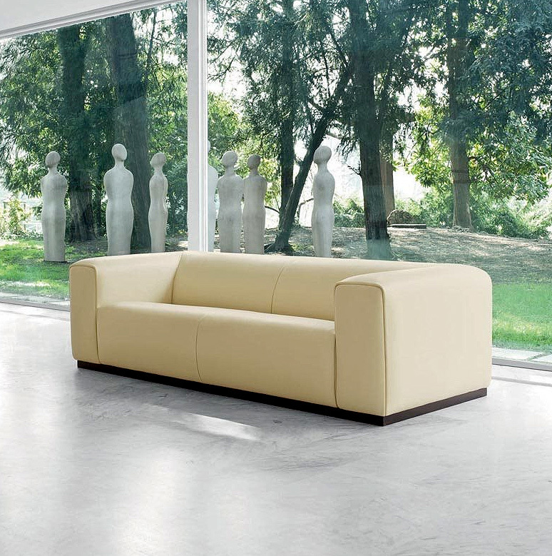 Диван  MASCHERONI MOMA 2 posti 