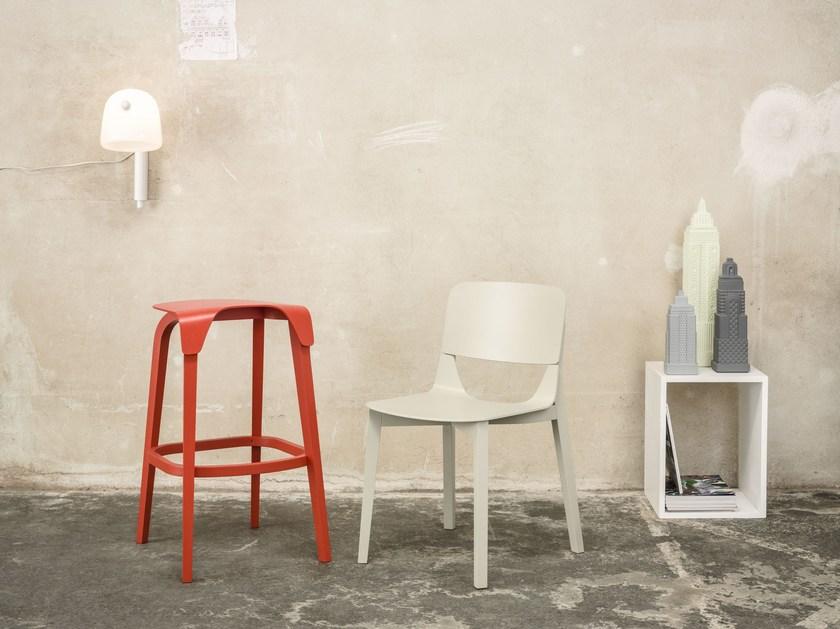 TON Низкий табурет из массива дерева с подставкой для ног Leaf sun-id-1374134 - Вид №5