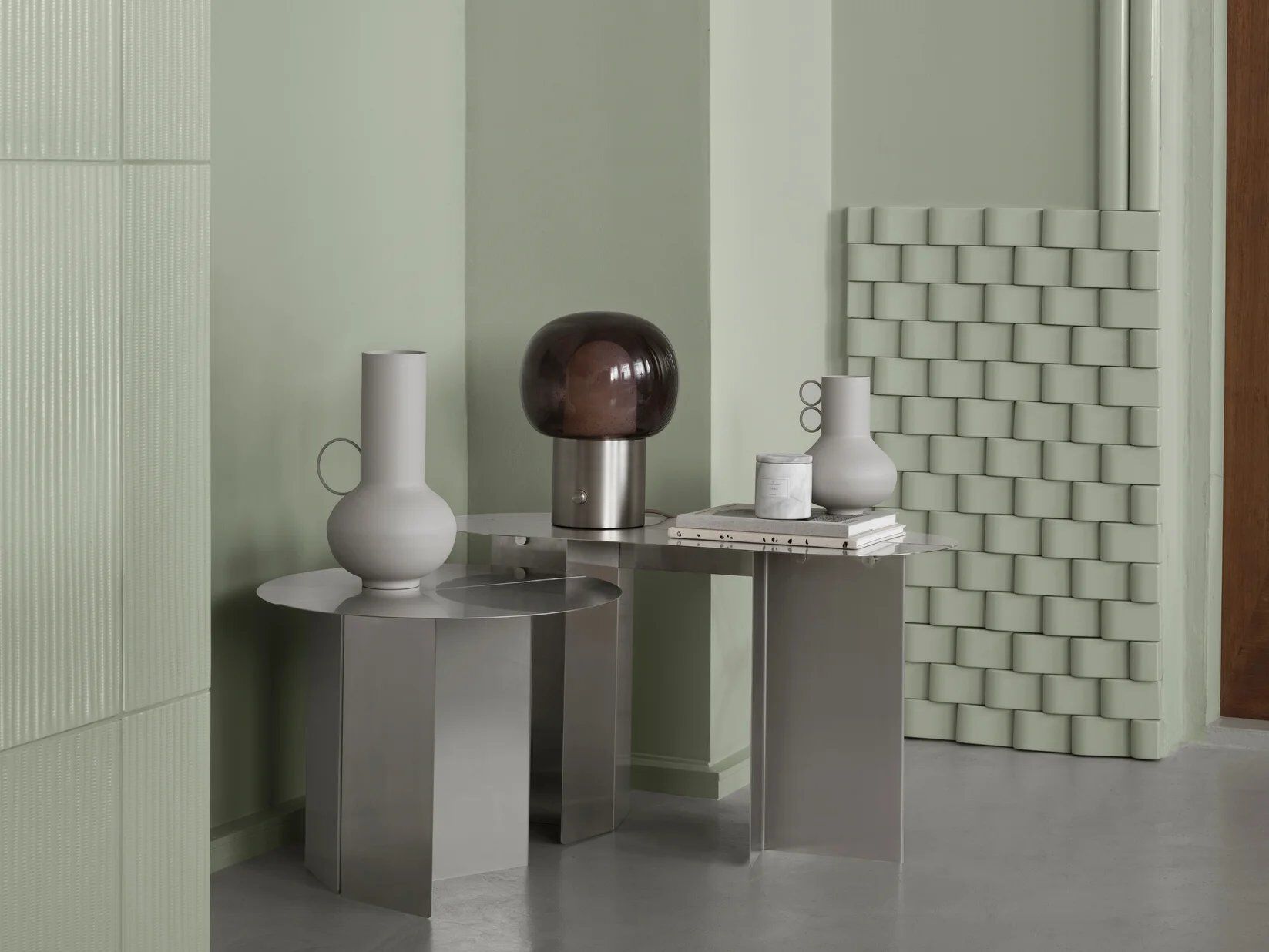 Круглый стальной журнальный столик blomus Oru ARCH-00076295 - Вид №5