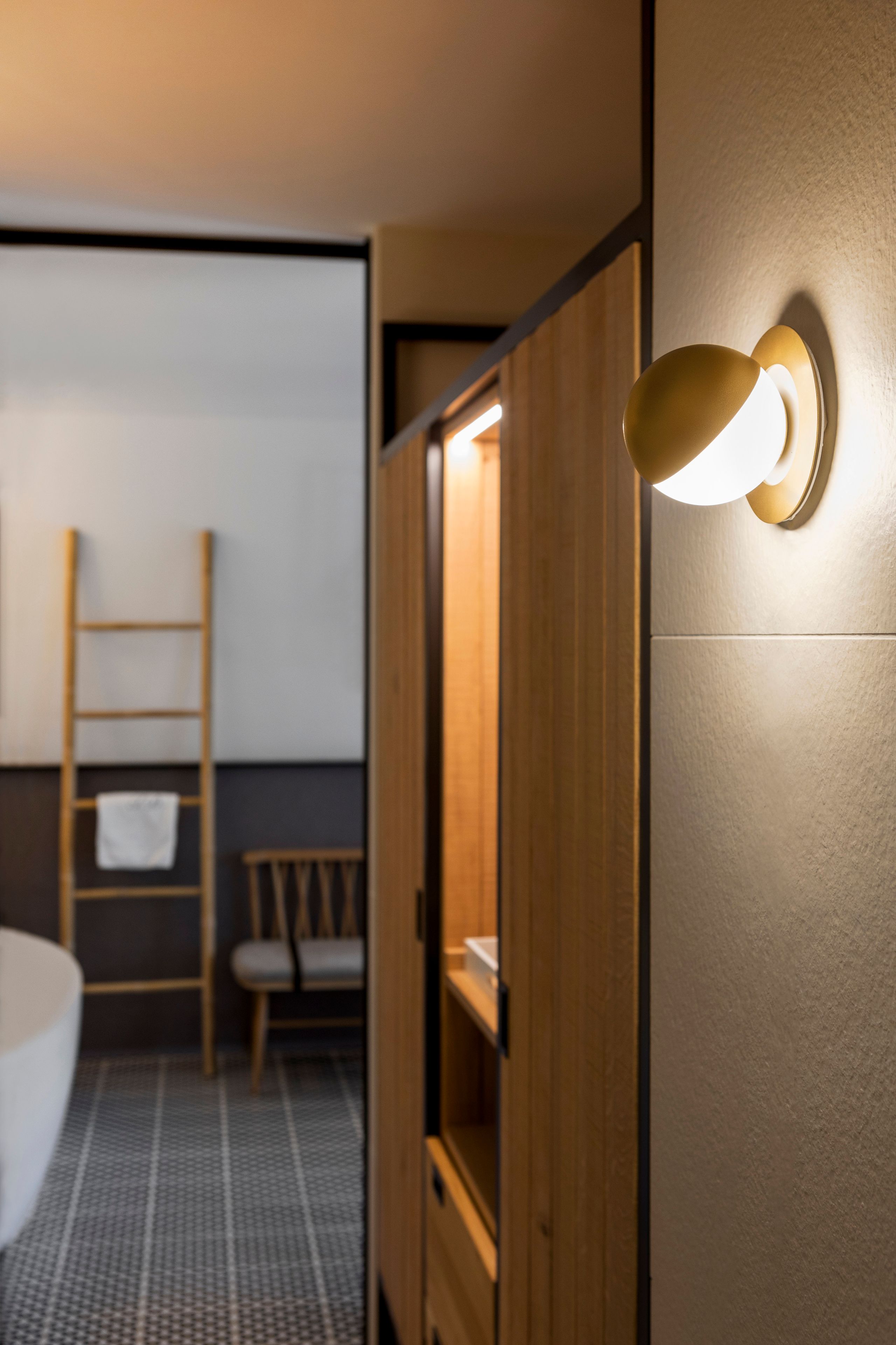 Металлический светодиодный светильник с регулируемой яркостью Estiluz ARCH-00099860 - Вид №3