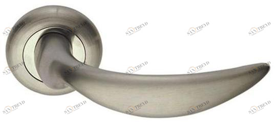 Pasini Ручка из латуни на розетке Katana 3481