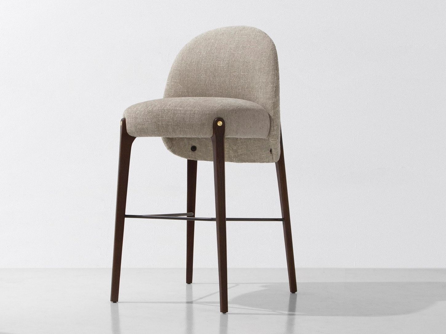 Высокий тканевый стул со спинкой District Eight Ames ARCH-00103728