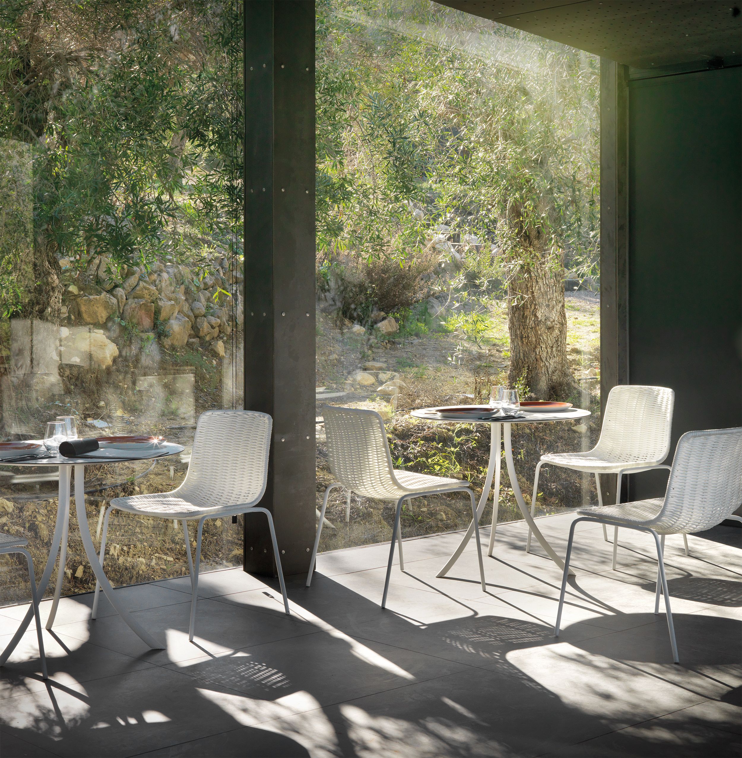 Круглый садовый стол из нержавеющей стали EXPORMIM ARCH-00133460 - Вид №2