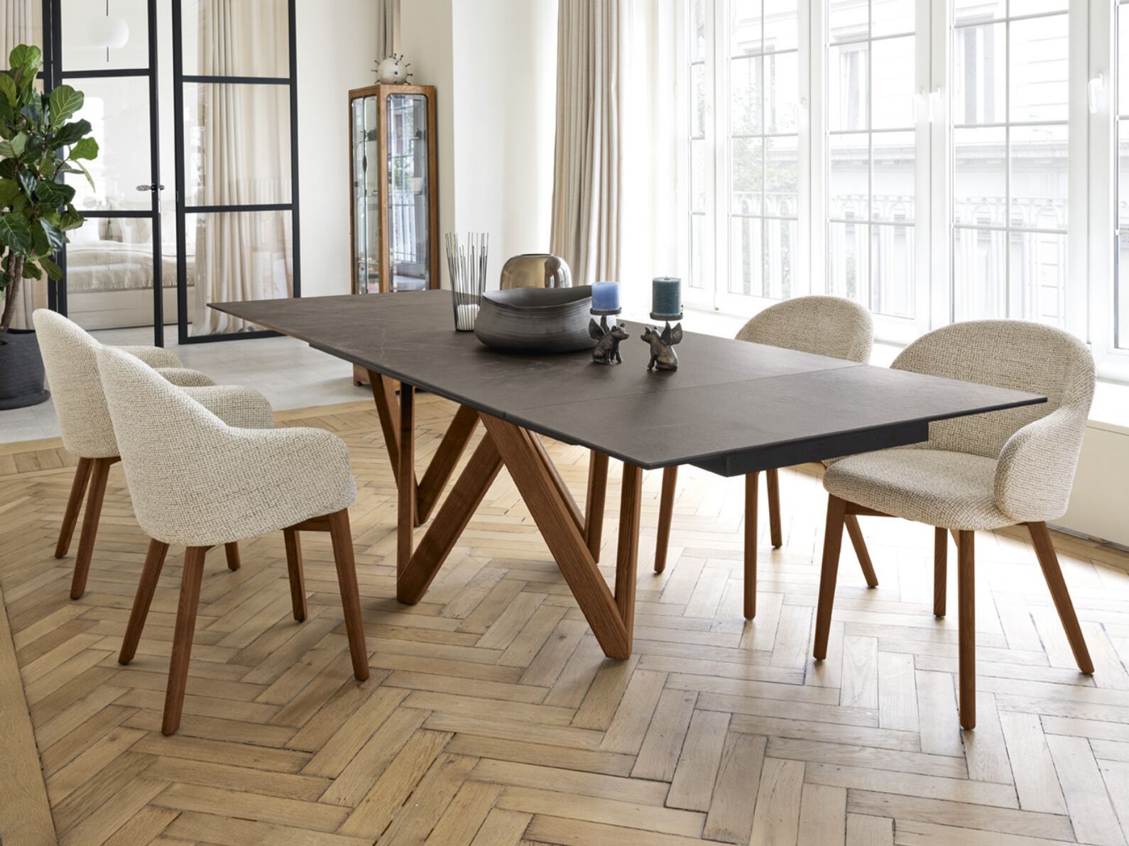 Тканевый мягкий стул с деревянной основой Calligaris Холли ARCH-00067442 - Вид №2