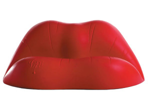 Диван из полиэтилена