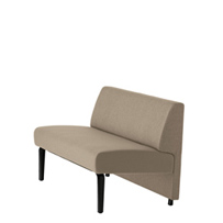 Ambit 1060 Модульная система сидений. Сиденье и спинка с обивкой. Ступни из литого алюминия. Линейный модуль L 120 см, спинка H 76 см. Et al. Ambit