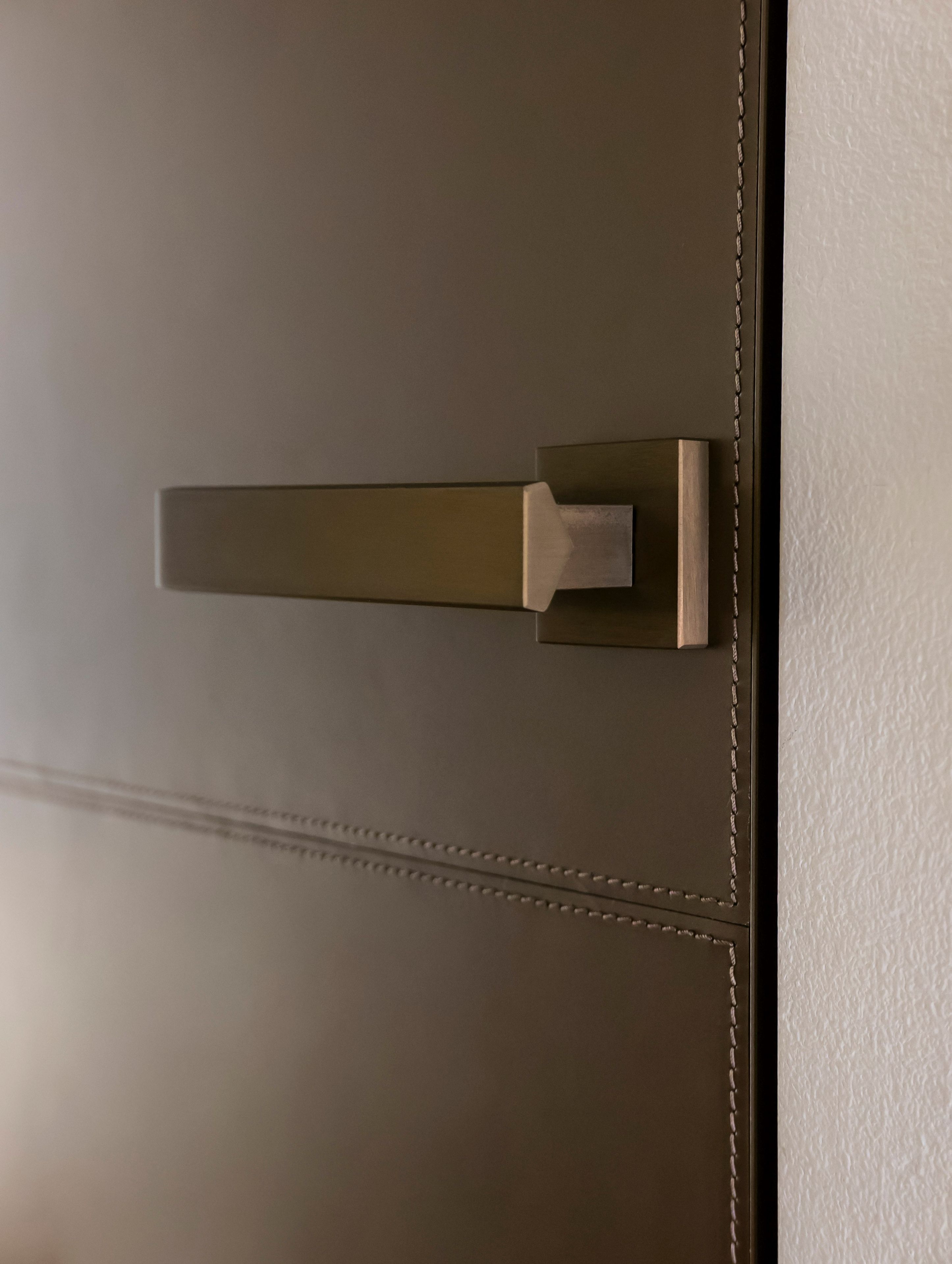 Кожа заподлицо стены распашные двери ALBED ARCH-00124399