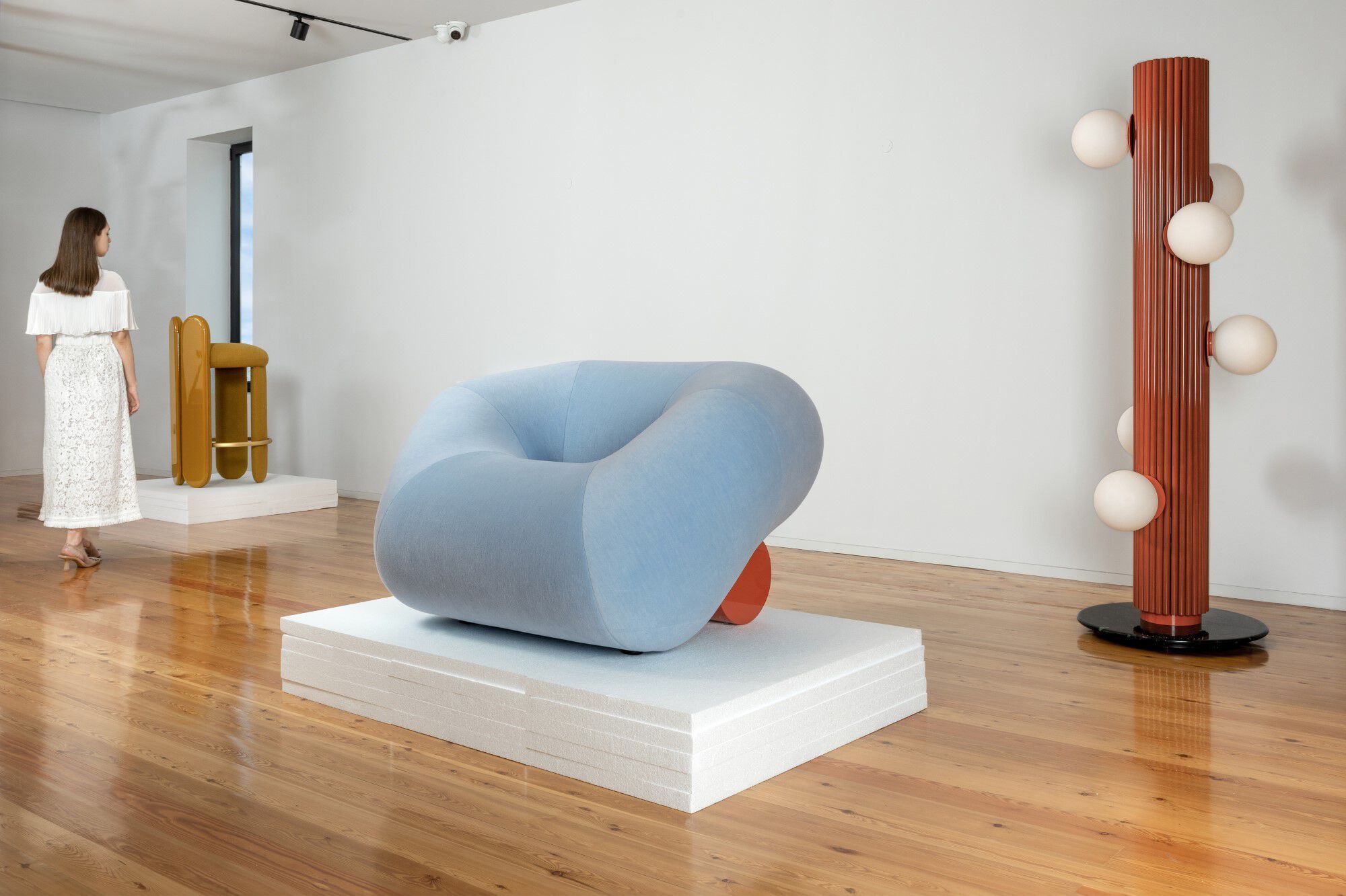 Высокий деревянный табурет с подставкой для ног ROYAL STRANGER GLAZY ARCH-00050274 - Вид №22