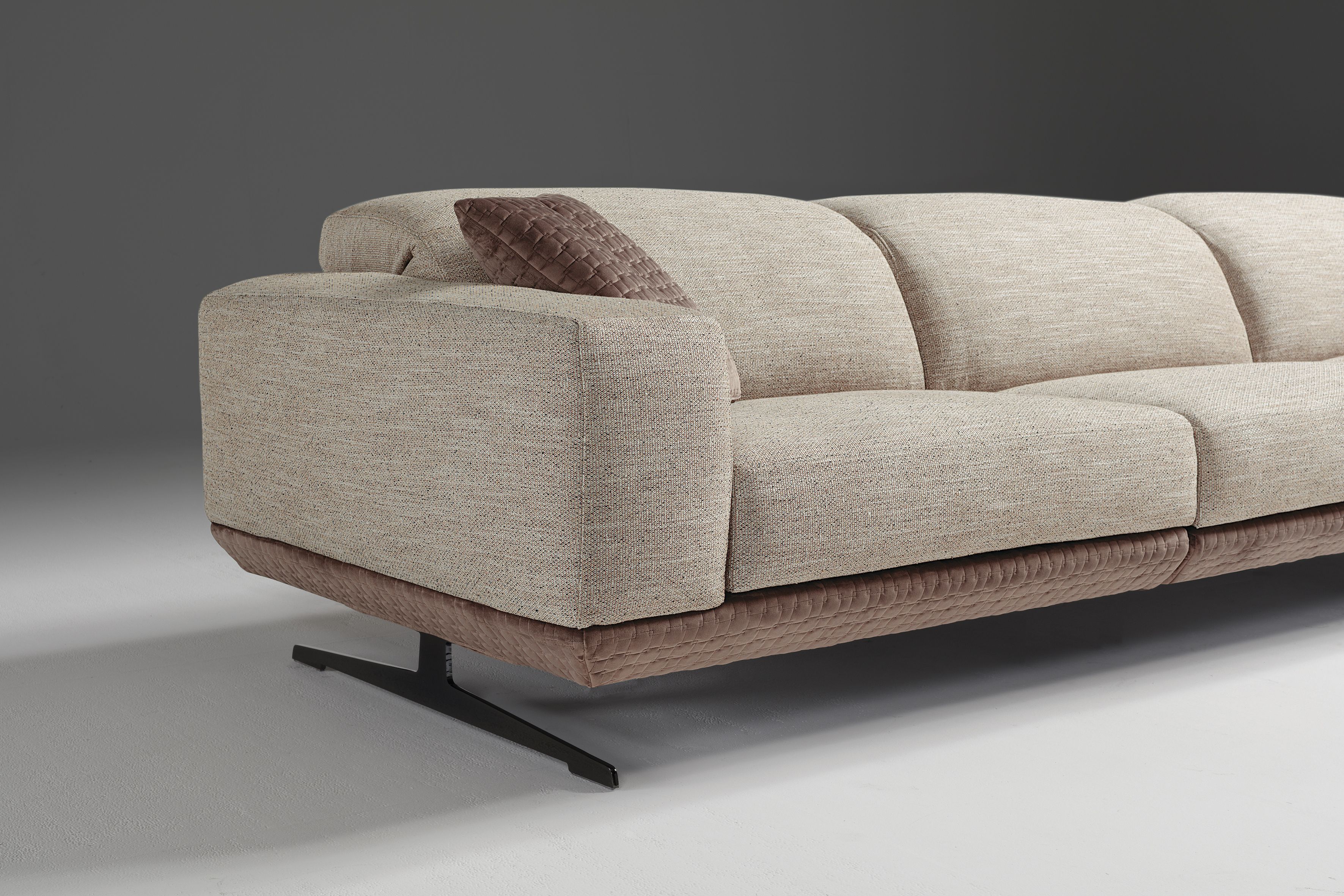 Съемный диван из ткани Egoitaliano ARCH-00010321