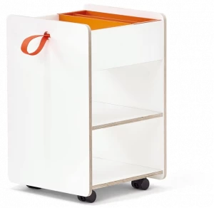 Richard Lampert Деревянный лакированный комод на колесиках