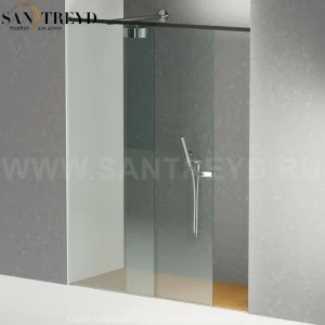 Душевое ограждение FLAT D подрезаемое, стеклянная нишевая с подвижной дверью прозрачная перегородка с держателем со встроенным соплом для установки верхнего душа с поддоном из тика. Размеры: глубина от 70 до 100 см, длина от 180 до 240 см