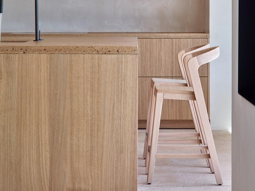 Wildspirit Высокий деревянный табурет с подставкой для ног Play sun-id-1408399 - Вид №2