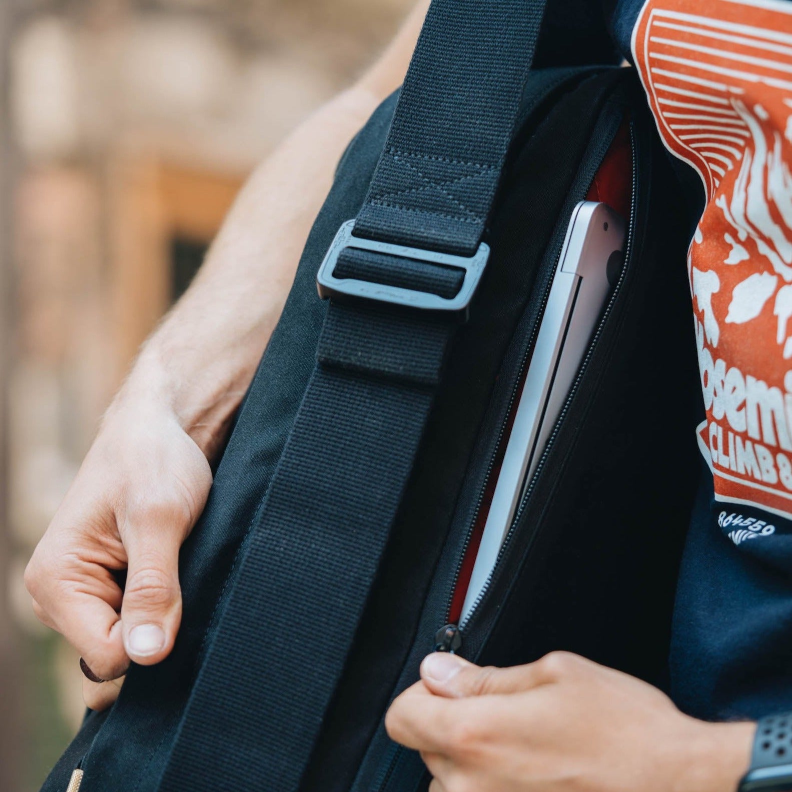 W301BLA-SAN-STE Ежедневная упаковка 21 л - песок / нержавеющая сталь Wingback  - Вид №11