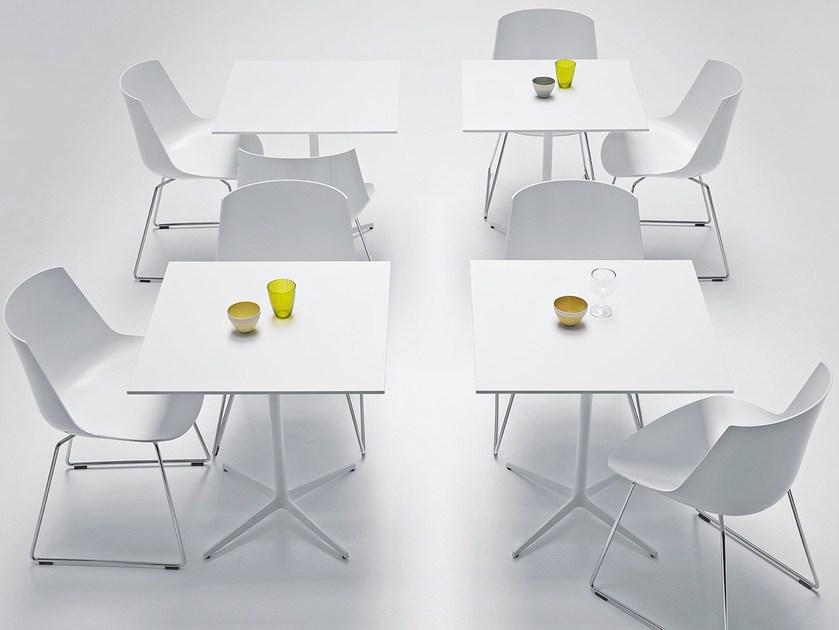 MDF Italia Квадратный стол с основанием 4 звезды sun-id-1438658 - Вид №1