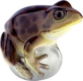 1050880 Императорский фарфоровый завод Скульптура "Лягушка прудовая" (кор.) Фарфор твердый 