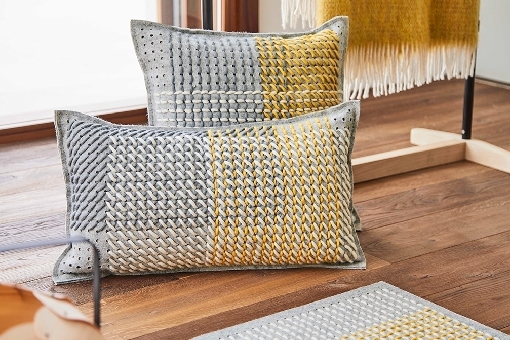 070800 Подушка Grey 61x36 см GAN Canevas Geo - Вид №3