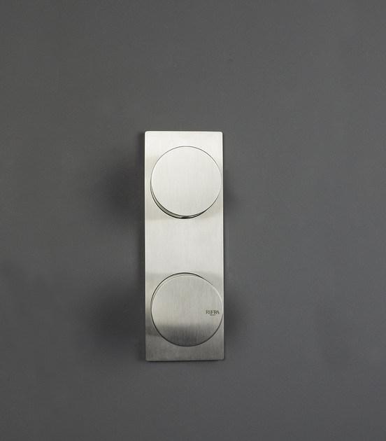 RIFRA Смеситель для душа из нержавеющей стали с переключателем Wave 1220241/2 - Вид №1