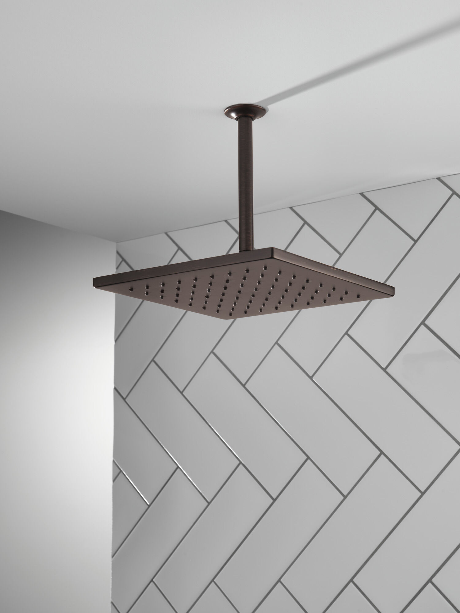 52159-RB Металлическая душевая лейка Raincan с одинарной настройкой Delta Faucet Universal Showering Венецианская бронза  - Вид №2