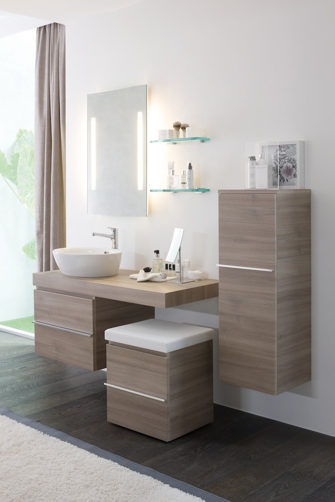 H4020120755481 Шкафчик средний, 2 полки стеклянные, петли справа LAUFEN PRO - Вид №1