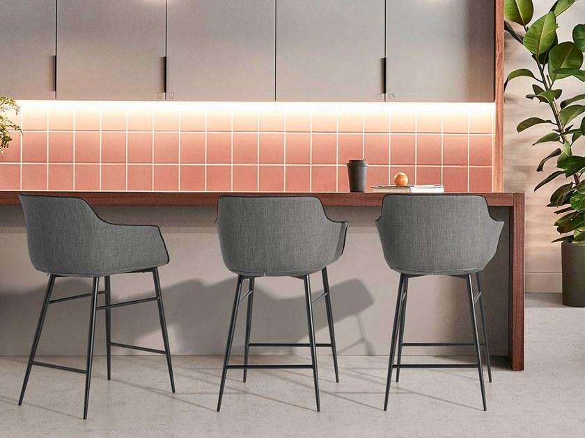 Angel Cerdá Табурет из ткани с подлокотниками New chair 4089 a116tab Angel Cerda - Вид №6