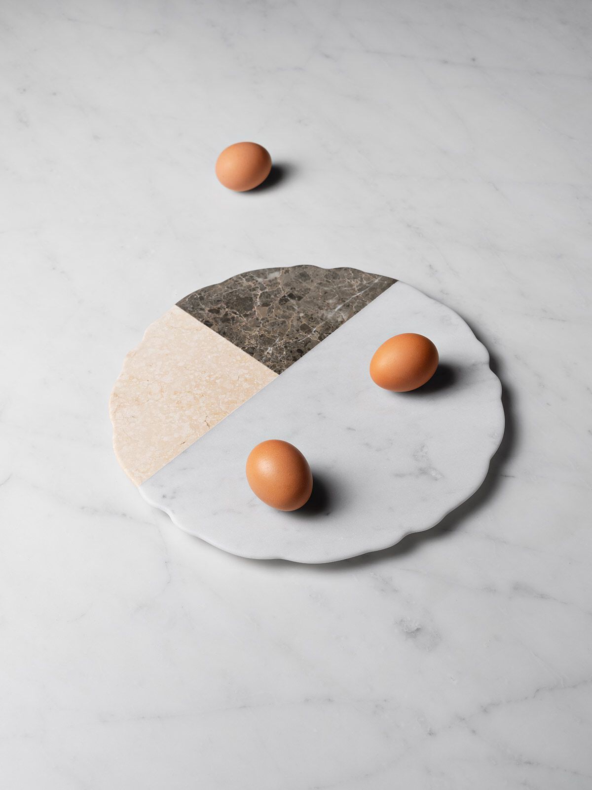 ARCH-00066938 Лоток для хранения яиц LUCE DI CARRARA идеальное будущее и несовершенное прошлое - Вид №2