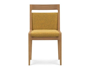 Мягкий стул из ткани