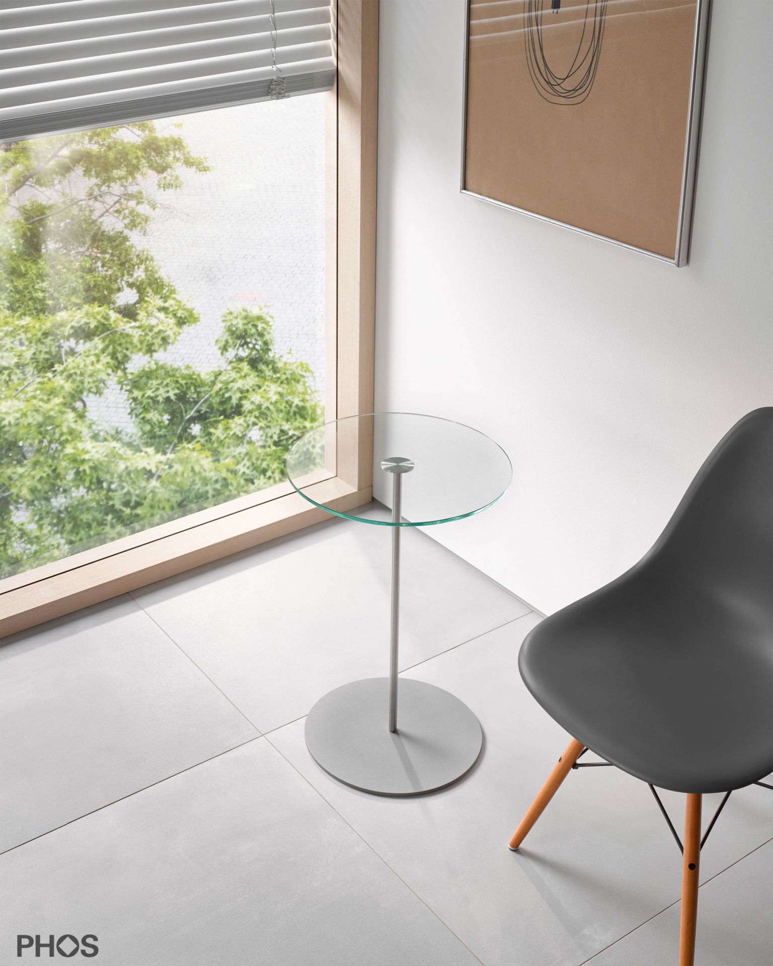 BT600G Приставной столик со стеклянной полкой, высота 60 см, основание: серое PHOS  - Вид №1