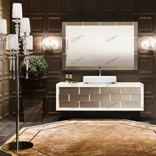 Комбинация ванной комнаты R04 в отделке VETRO extrachiaro riso MILLDUE RITZ RITZ04