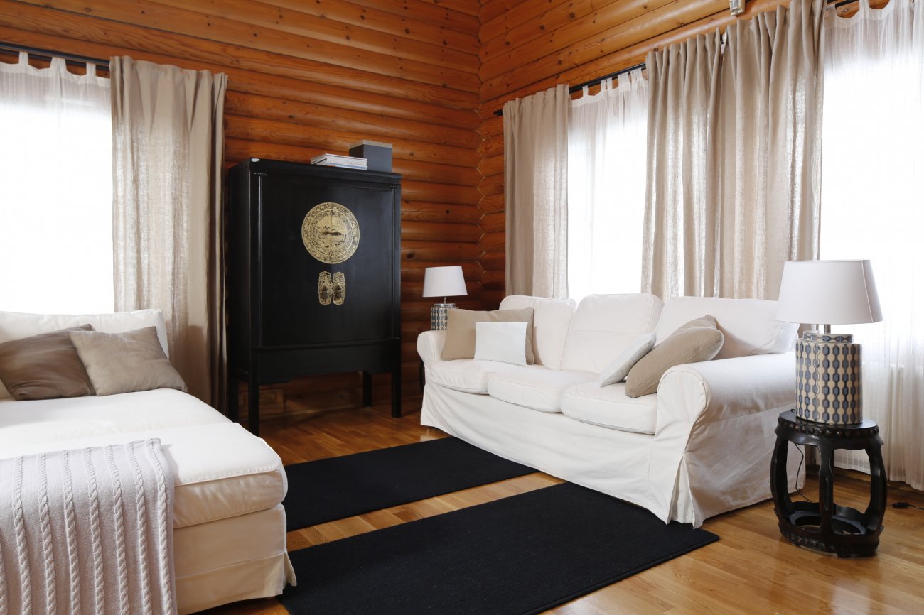 Шкаф распашной двухдверный черный "Гуй" ДОМАШНЯЯ ОБСТАНОВКА  017308 Черный Santreyd  - Вид №2