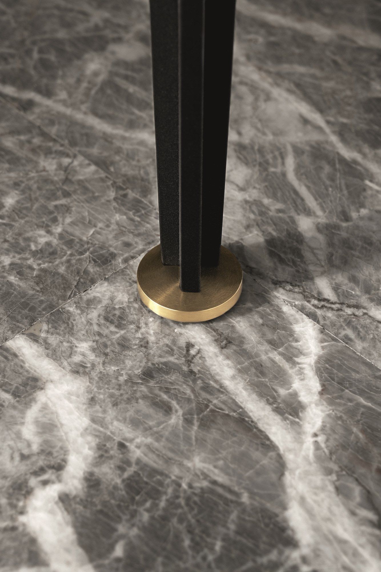 Двуспальная кровать из ткани Living Divani Floyd ARCH-00101550 - Вид №7