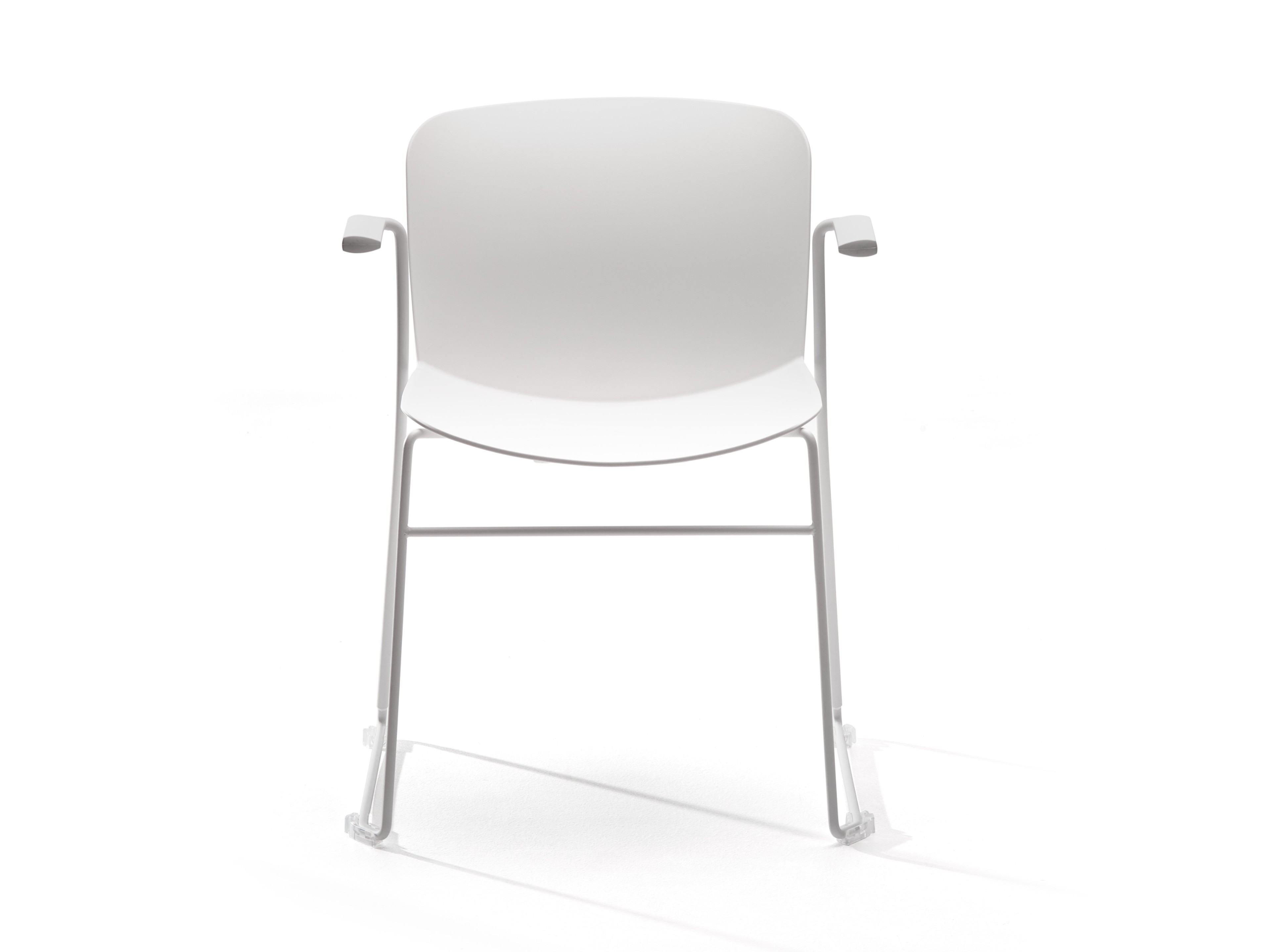 Штабелируемый стул из полипропилена с подлокотниками VAGHI свободный стул ARCH-00137655